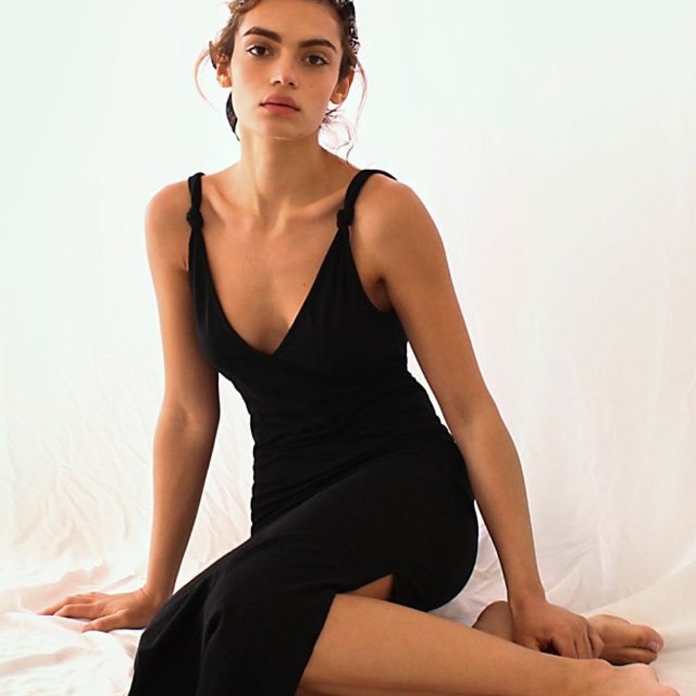 Night Paradise Midi Dress